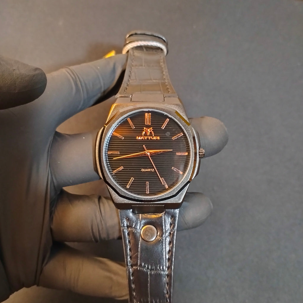 Matturi Classy Green Wrist Watch [Quartz]